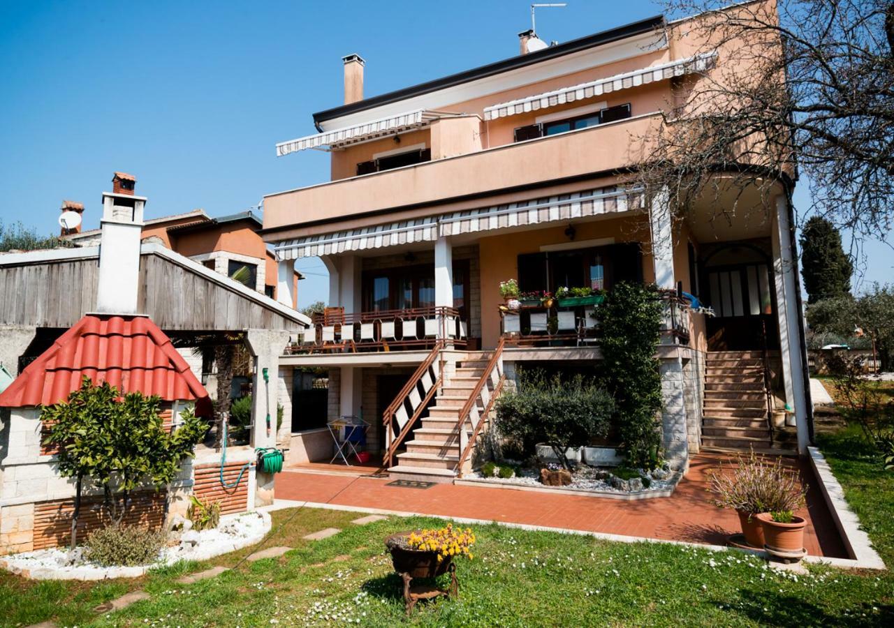 Ferienwohnung App Cerneka Umag Exterior foto